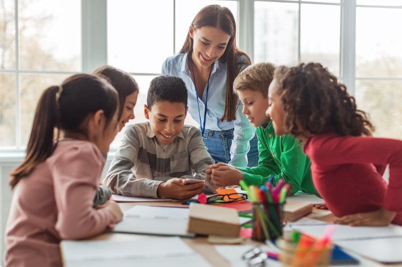 Fransvoorleerkrachtenbasisonderwijs