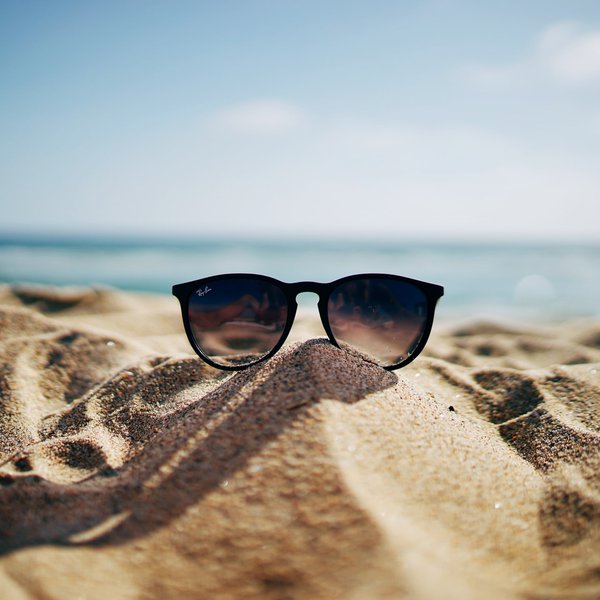 ethan-robertson-SYx3UCHZJlo-unsplash